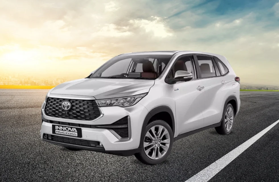 Innova Hycross